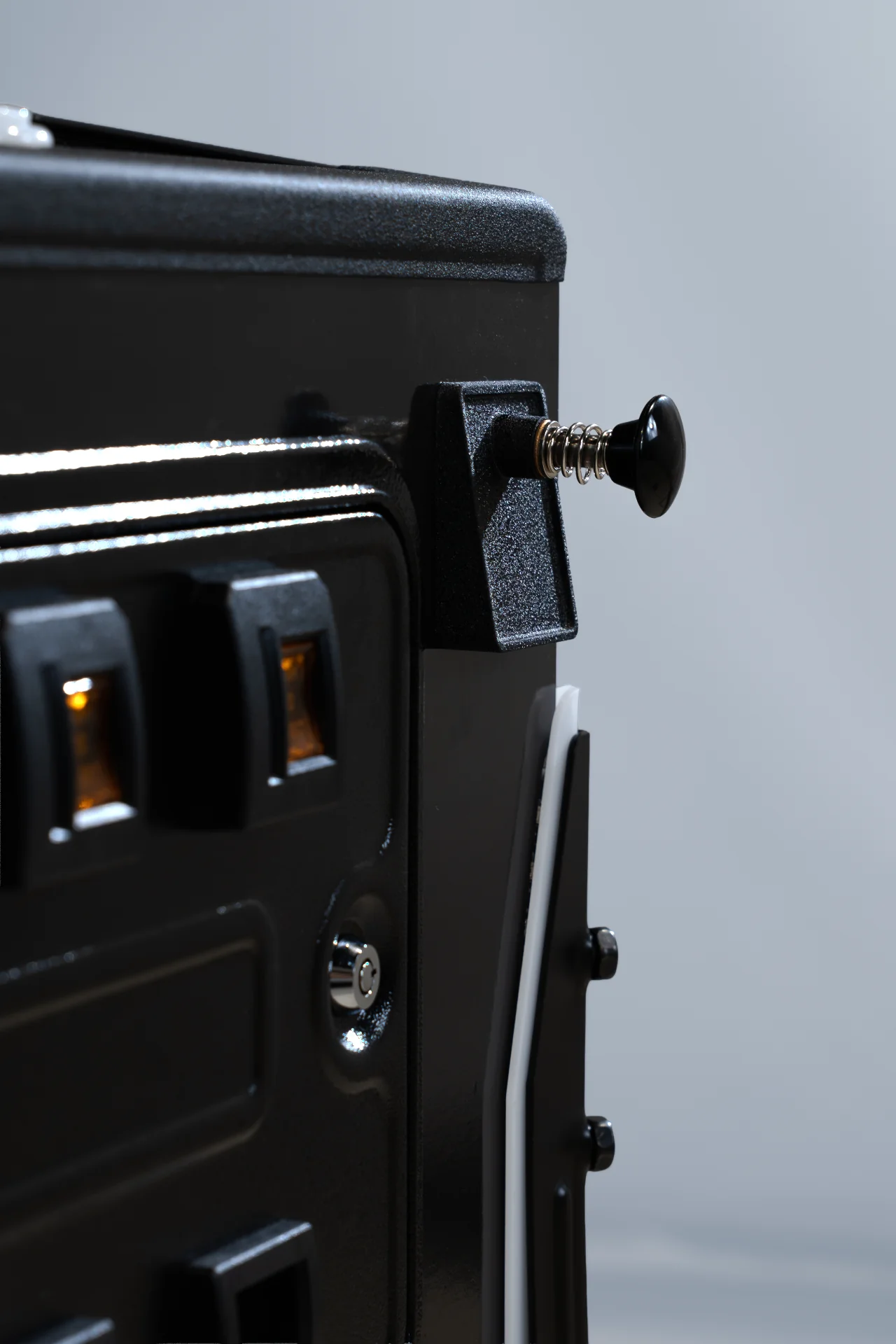 Bump Pro 2026 - Coin door et plunger